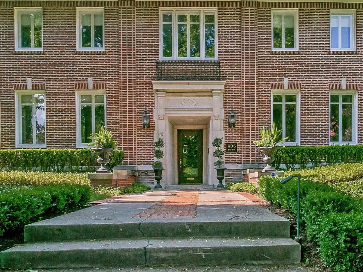 Bishops Hall (Adults Only) Oak Park Exteriör bild